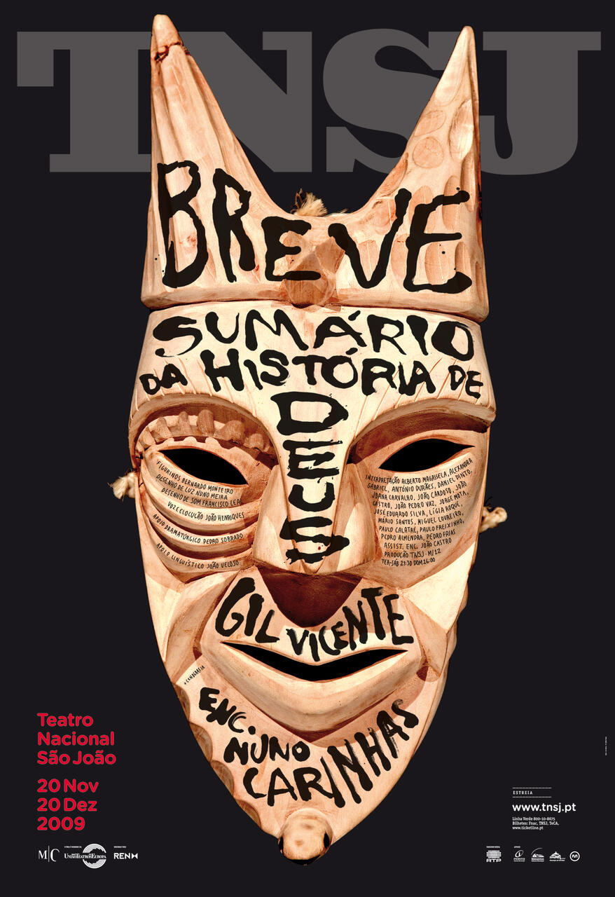 Wooden theatrical mask with large text, "Breve Sumário da História de Deus," on it. The mask features intricate carvings and expressive eyes, set against a black background. Red text in the lower left provides event details at Teatro Nacional São João.