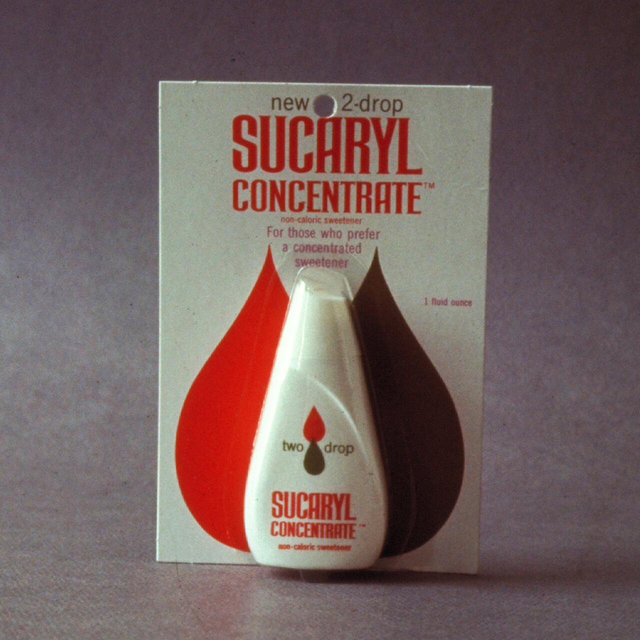 Sucaryl Concentrate packaging with a white bottle in front of a red drop shape, labeled as a non-caloric sweetener.