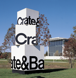 19E-04A_Crate & Barrel: Headquarters Signage_Calori & Vanden-Eynden